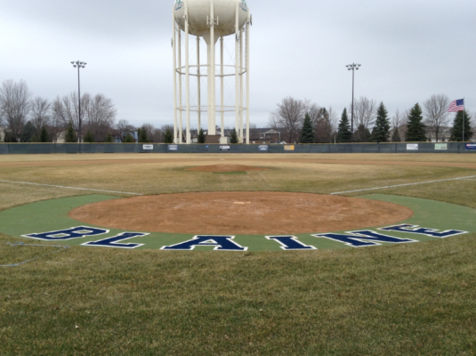 Minnehaha Beats Blaine, 4 - 2 Varsity Baseball