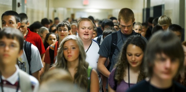 Crowded+hallways